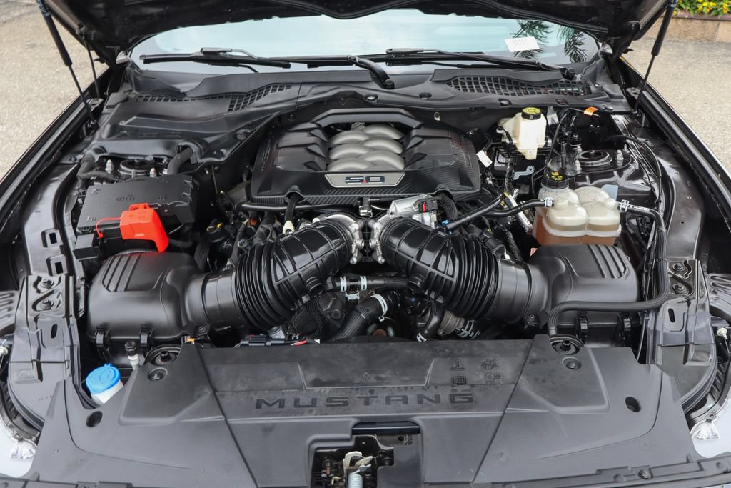 Used 2024 Ford Mustang GT Premium RWD image 12