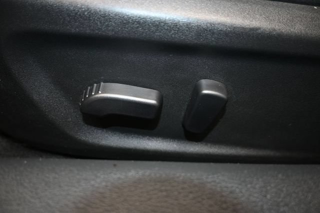 Used 2023 Nissan Altima 2.5 SR FWD image 7