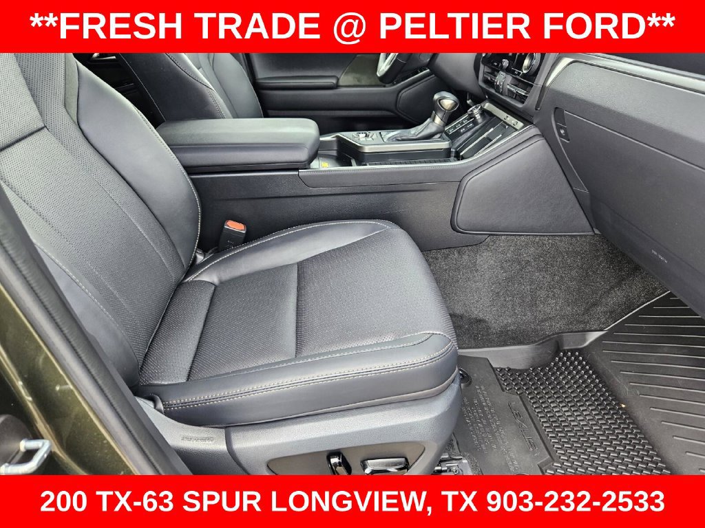 Used 2024 Lexus GX 550 AWD/4WD image 11