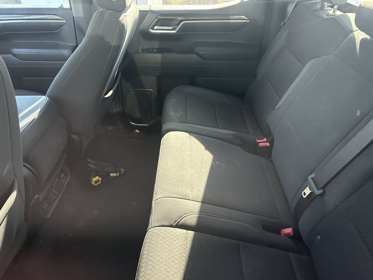 Used 2023 Chevrolet Silverado 1500 LT AWD/4WD image 11
