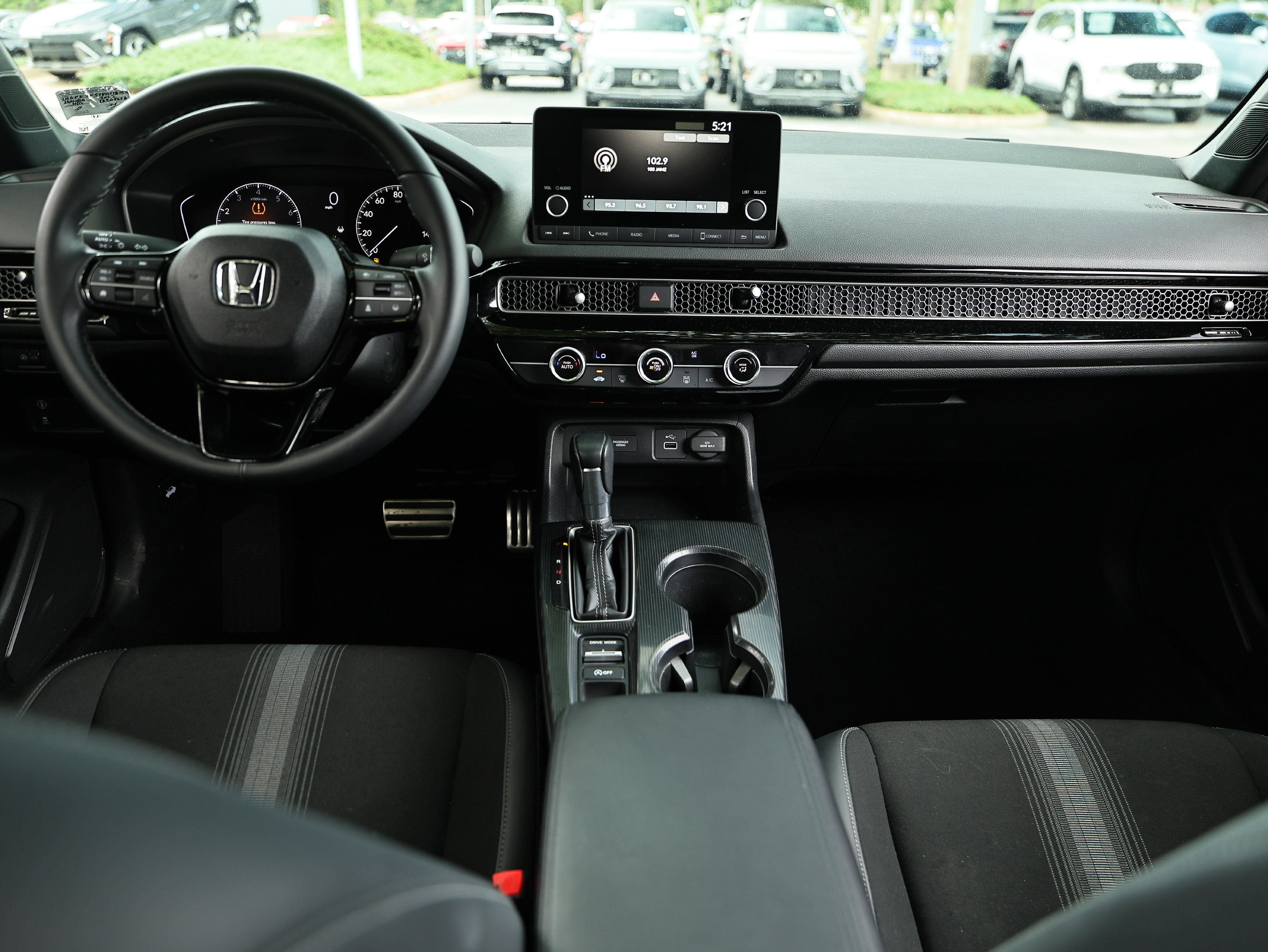 Used 2023 Honda Civic Sport image 26