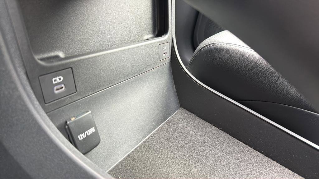 Used 2024 Toyota bZ4X Limited w/ Weather Package image 26