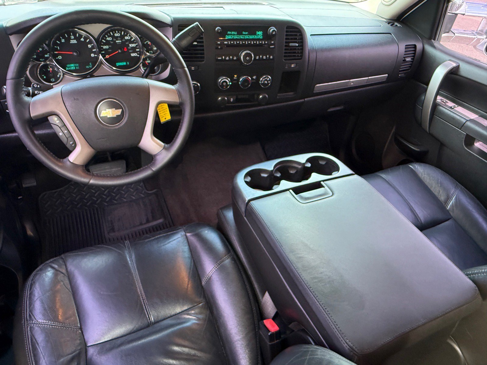 Used 2012 Chevrolet Silverado 2500 LT w/ Suspension Package, Off-Road AWD/4WD image 12