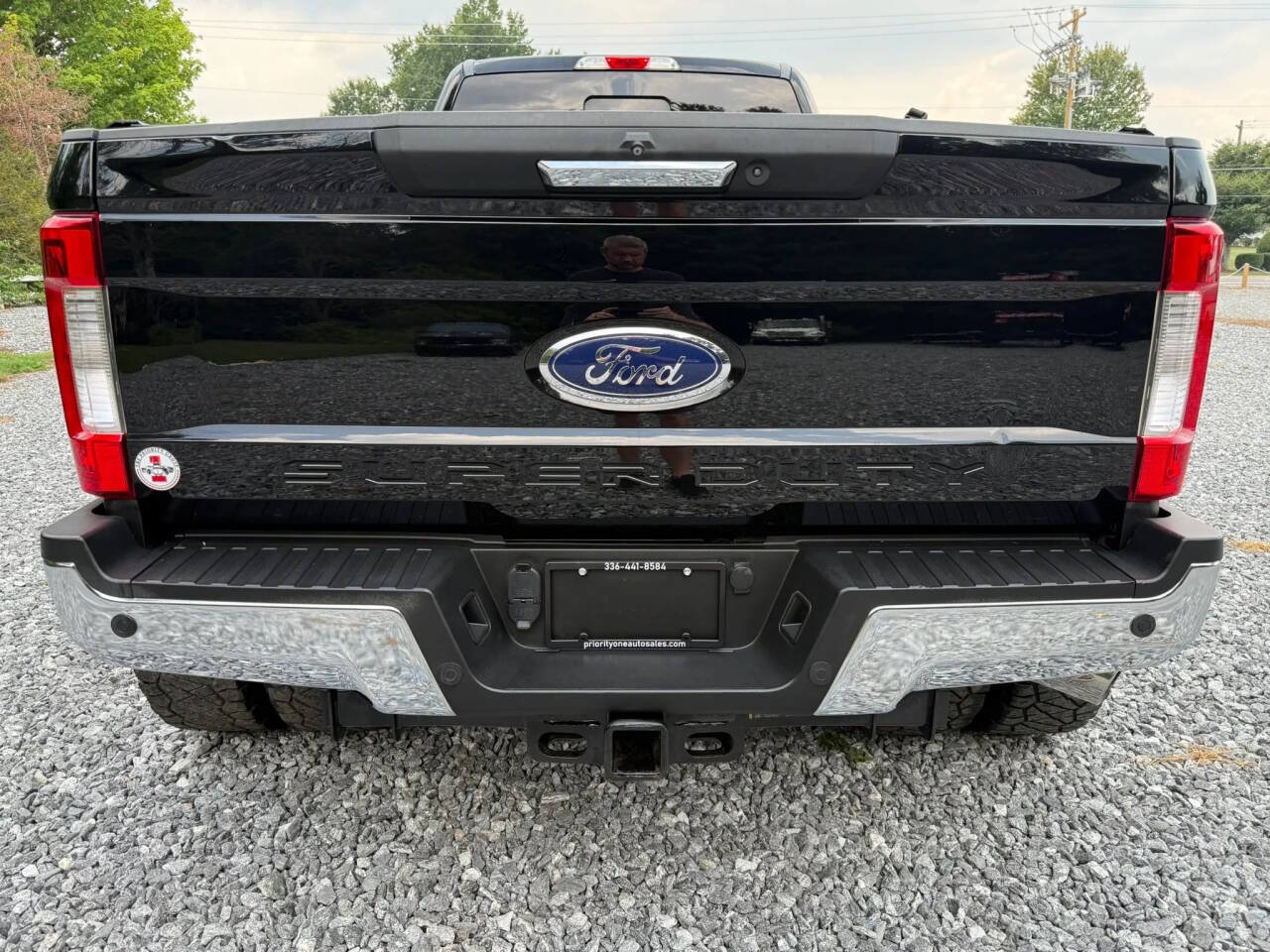 Used 2017 Ford F350 Lariat w/ Chrome Package AWD/4WD image 6