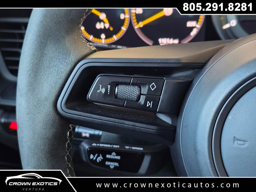 Used 2022 Porsche 911 GT3 image 31