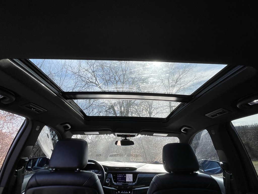 Certified 2024 Cadillac XT6 Premium Luxury w/ LPO, Floor Liner Package image 29