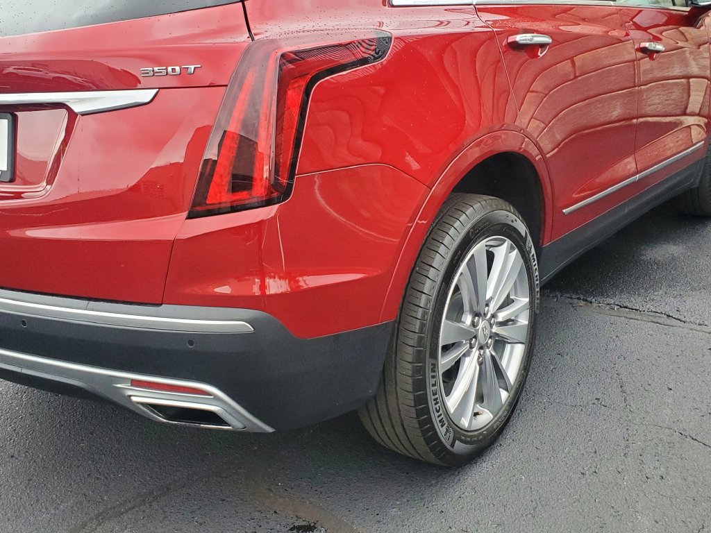 Used 2023 Cadillac XT5 Premium Luxury w/ LPO, Floor Liner Package AWD/4WD image 11