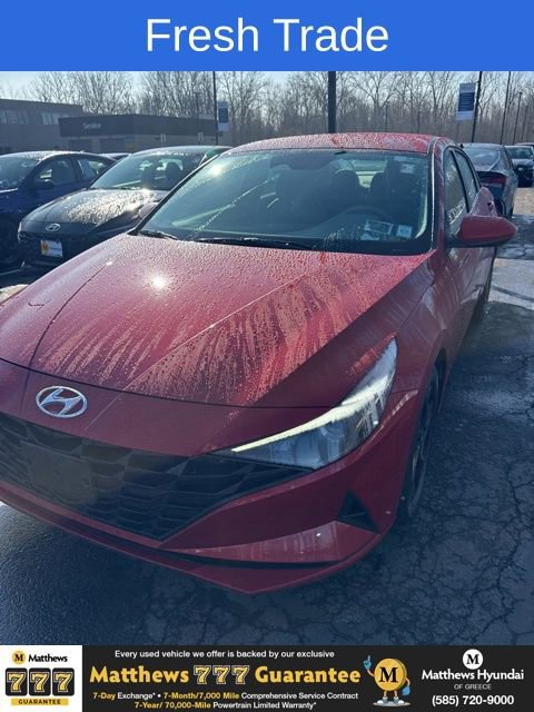 Used 2023 Hyundai Elantra SEL image 1