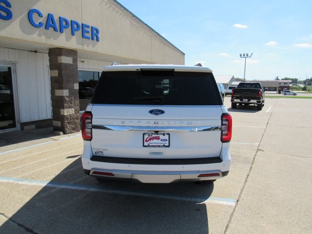 Used 2023 Ford Expedition Limited AWD/4WD image 6