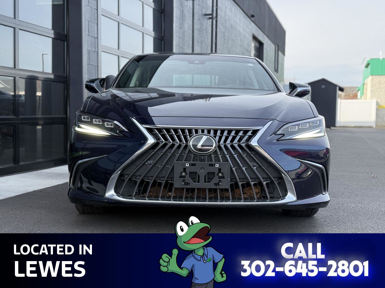 Used 2023 Lexus ES 350 Ultra Luxury image 5