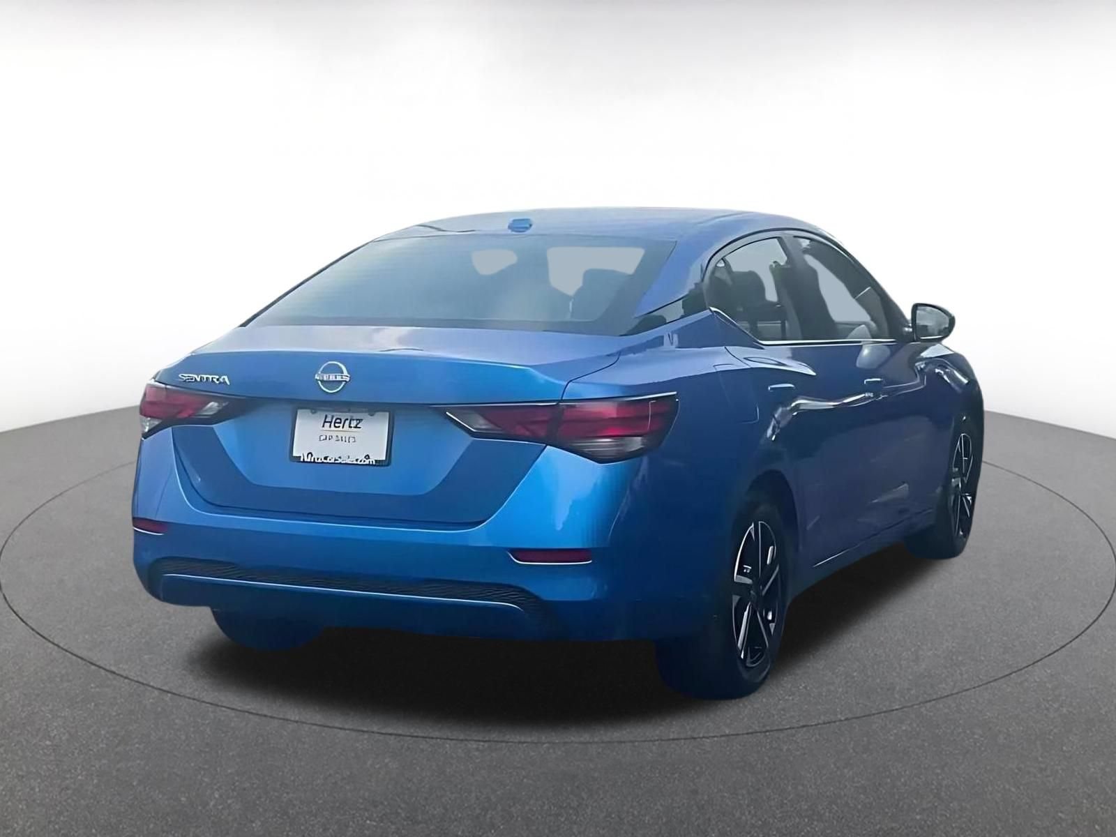 Used 2025 Nissan Sentra SV FWD image 13