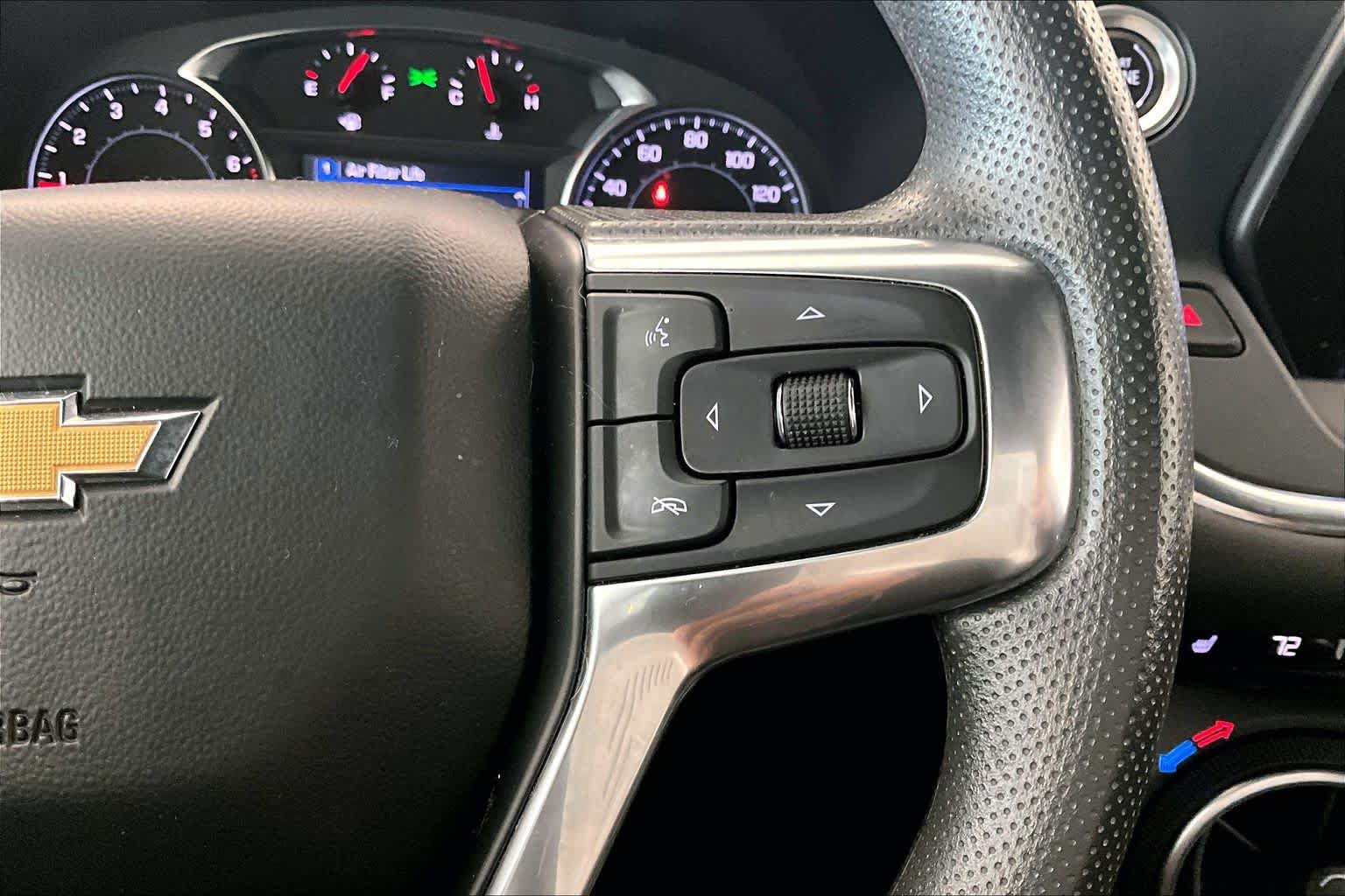Used 2022 Chevrolet Blazer LT FWD image 22