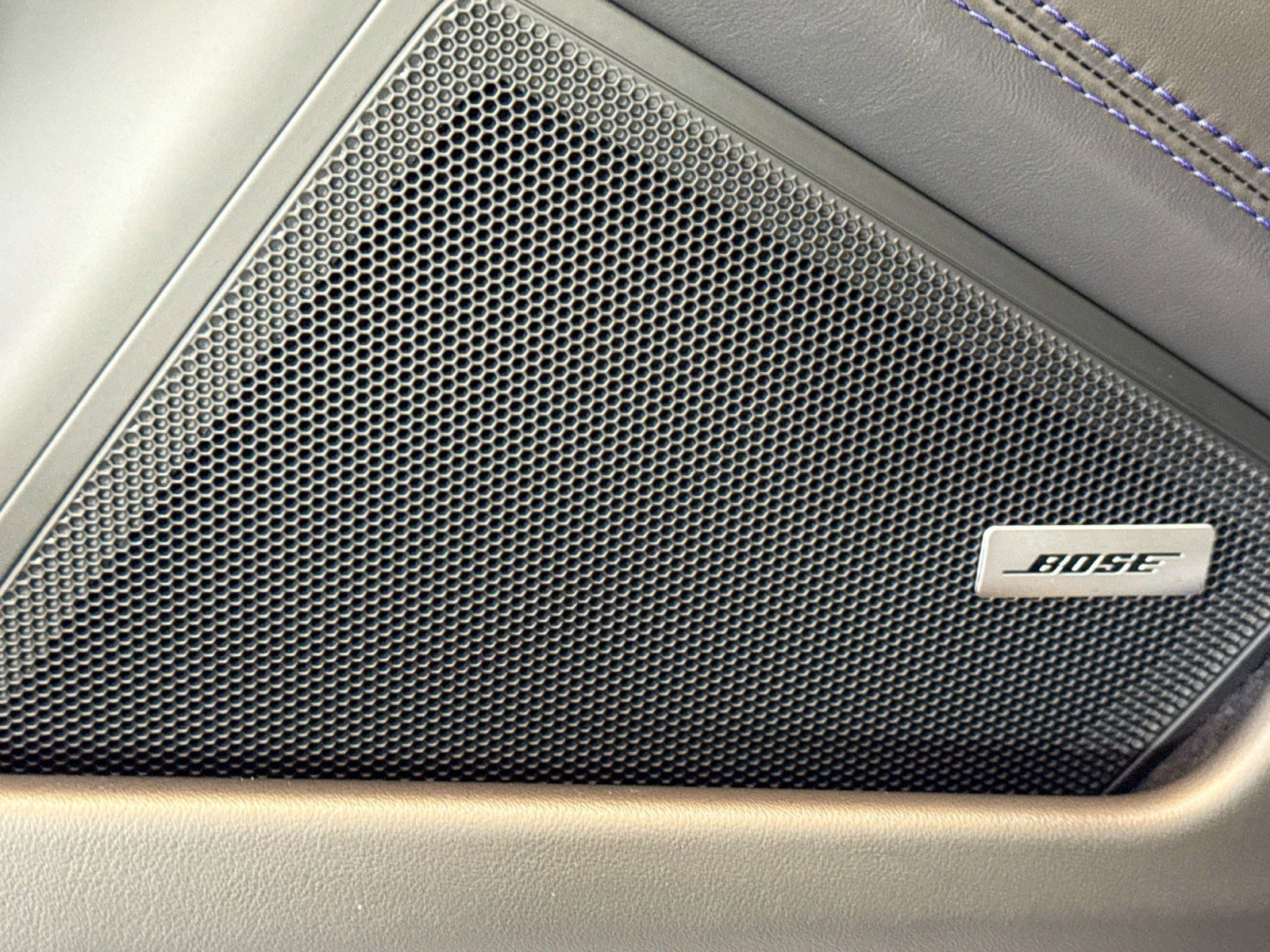 Used 2026 Porsche 911 Carrera RWD image 12