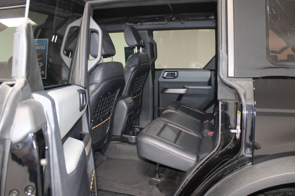 Used 2023 Ford Bronco Badlands image 26