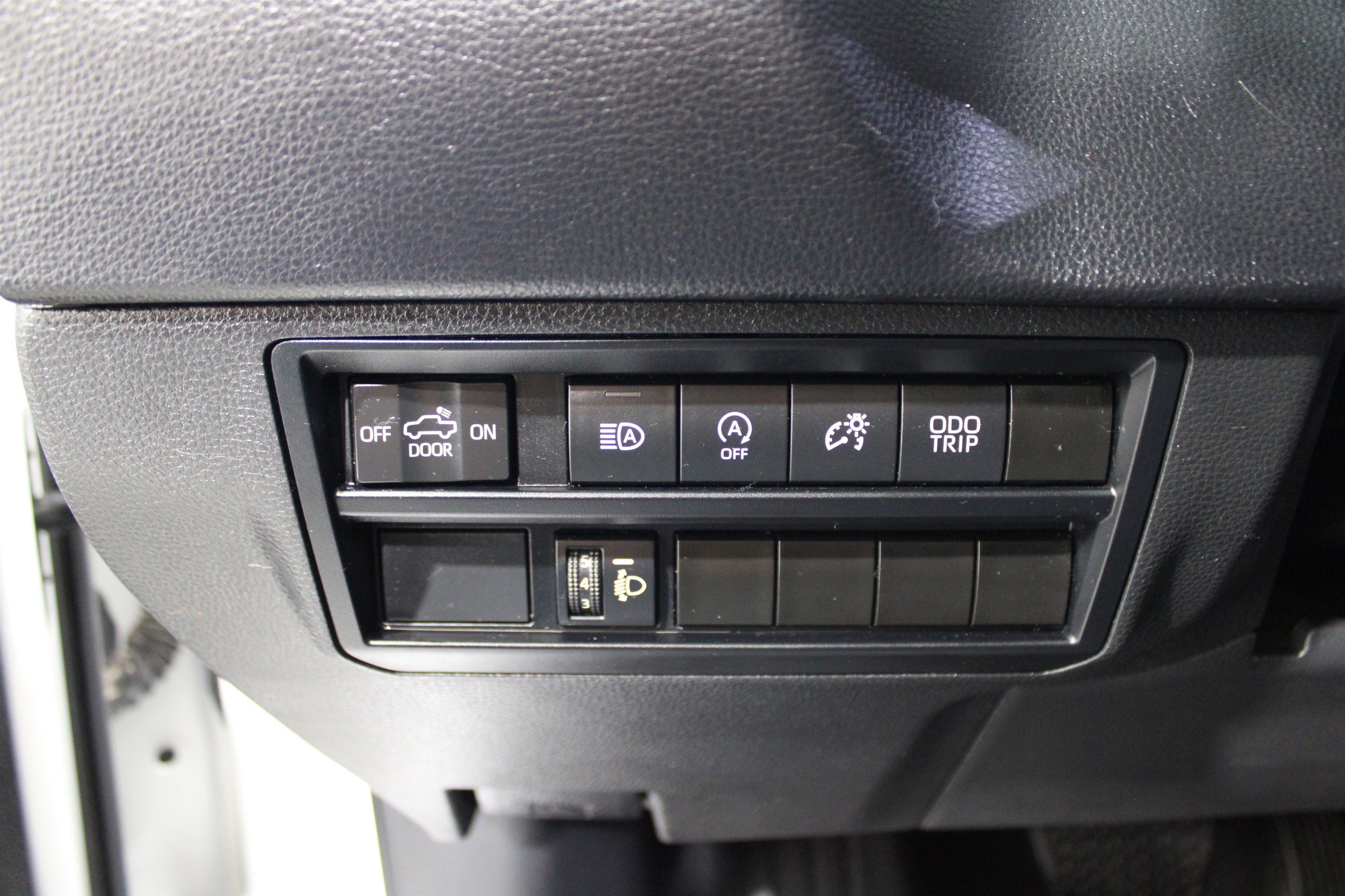 Used 2022 Toyota Tundra SR5 image 8