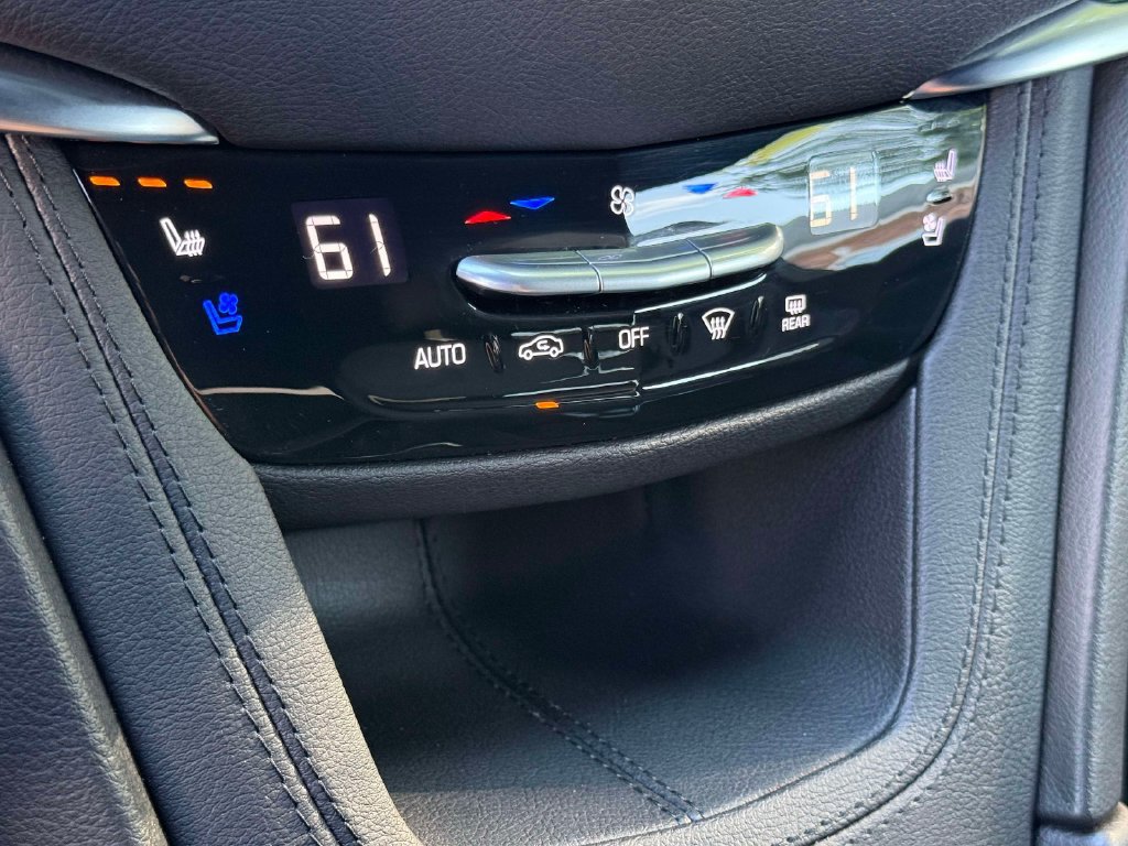 Certified 2026 Cadillac XT5 Premium Luxury w/ Driver Assist Package AWD/4WD image 28