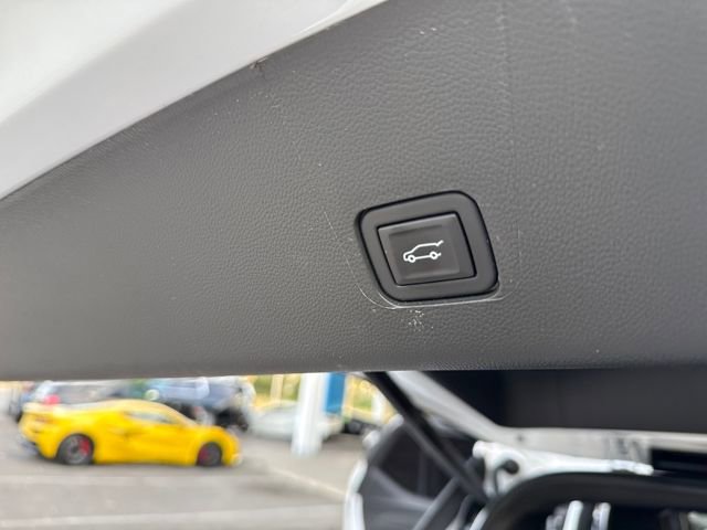 Certified 2023 Chevrolet Traverse Premier image 30