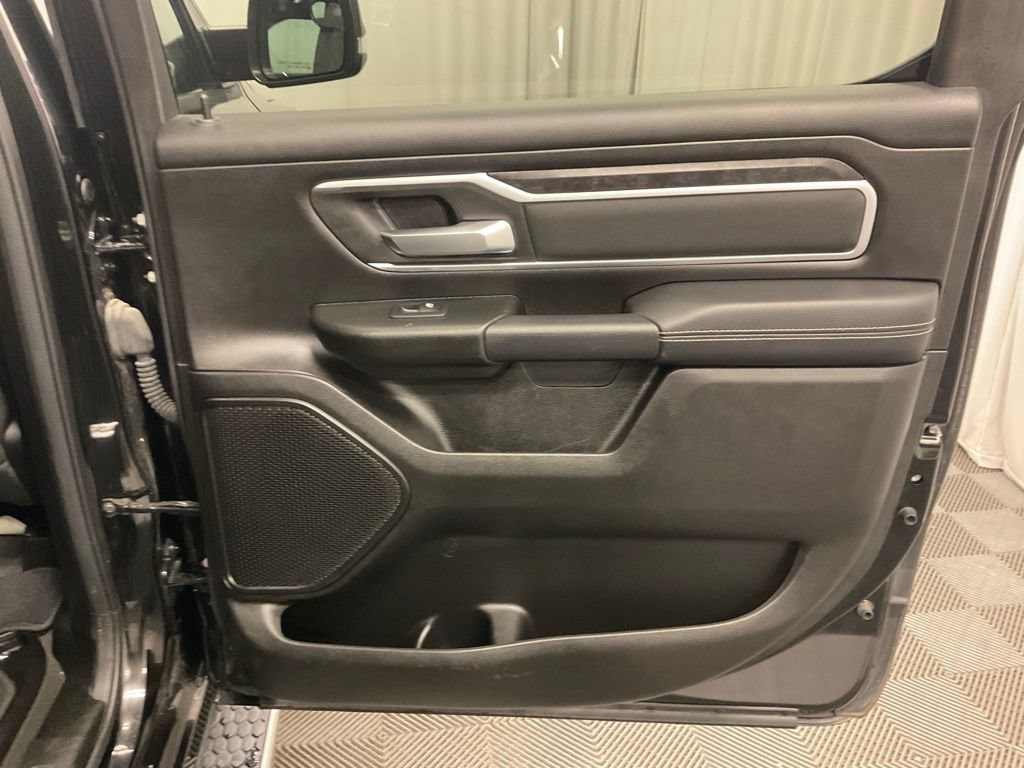 Used 2023 RAM 1500 Big Horn AWD/4WD image 29