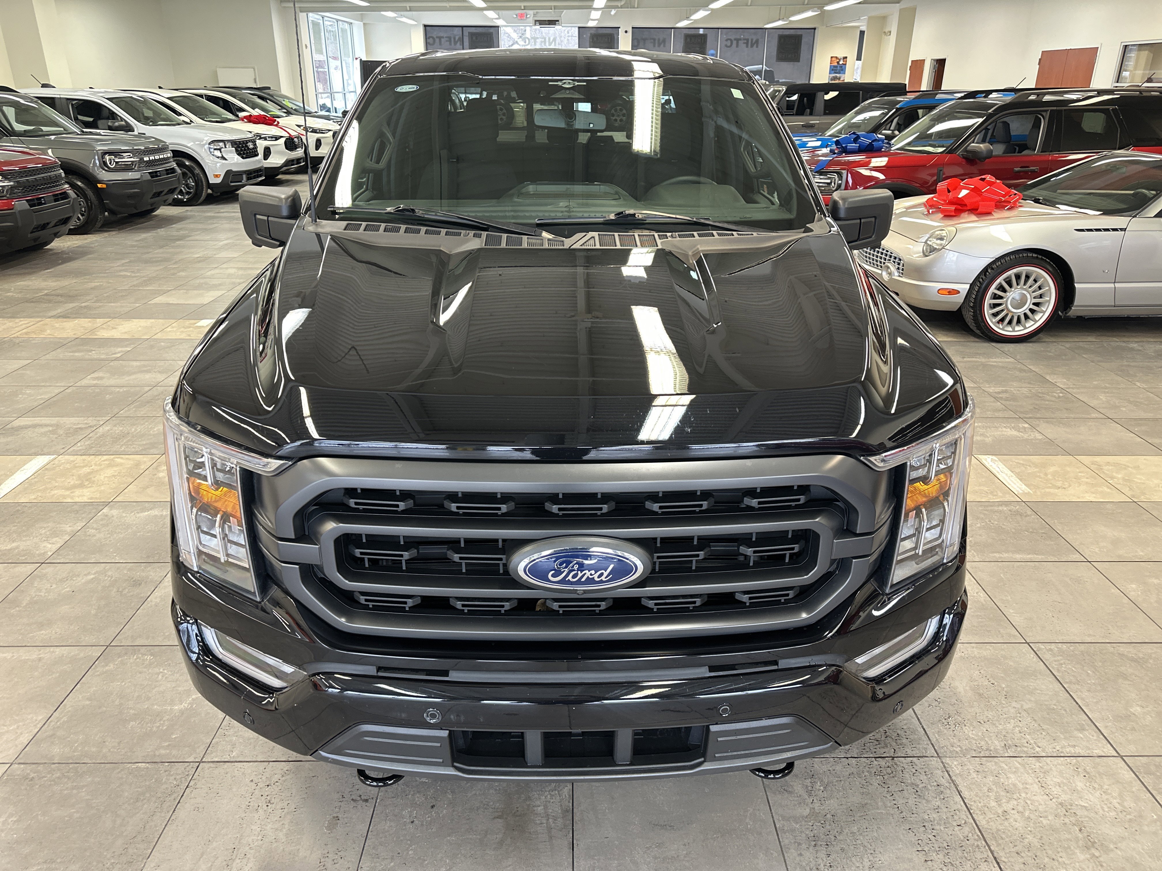 Used 2023 Ford F150 XLT w/ Equipment Group 302A High image 23