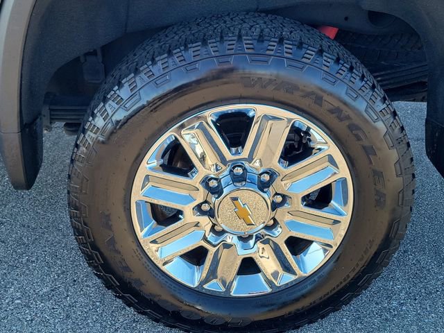 Certified 2024 Chevrolet Silverado 2500 High Country w/ High Country Premium Package image 8