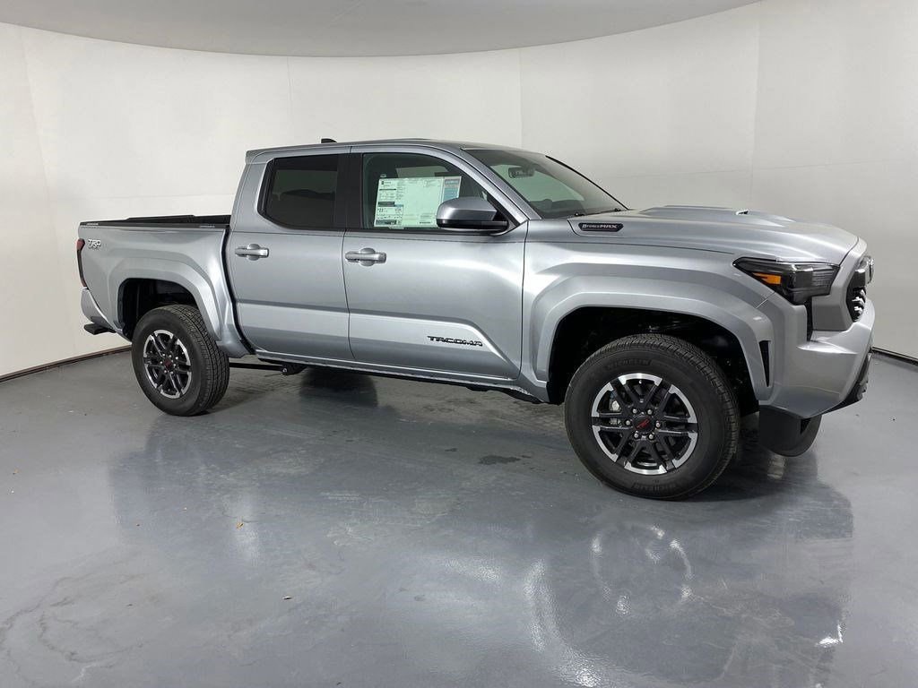 New 2025 Toyota Tacoma TRD Sport image 3