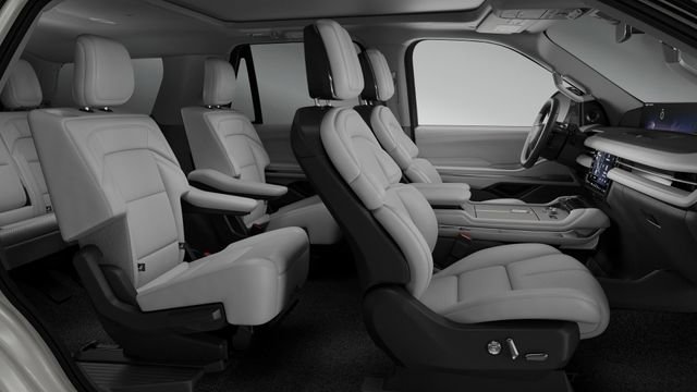 New 2026 Lincoln Navigator Reserve AWD/4WD image 6