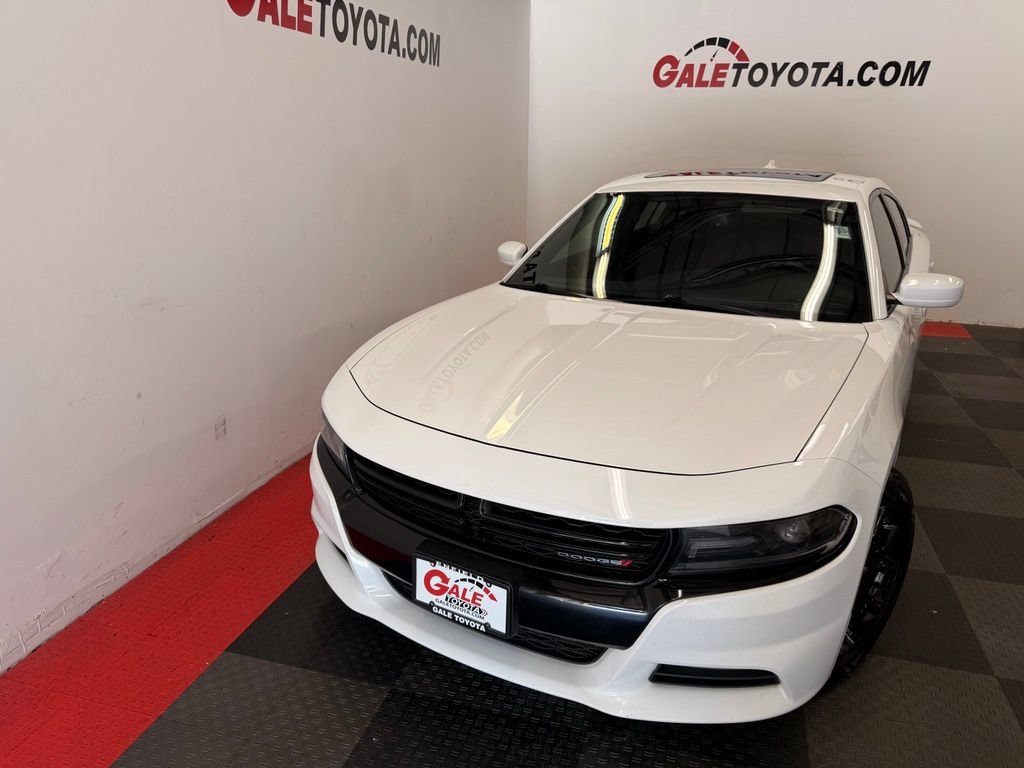 Used 2016 Dodge Charger SXT w/ AWD Plus Group image 3