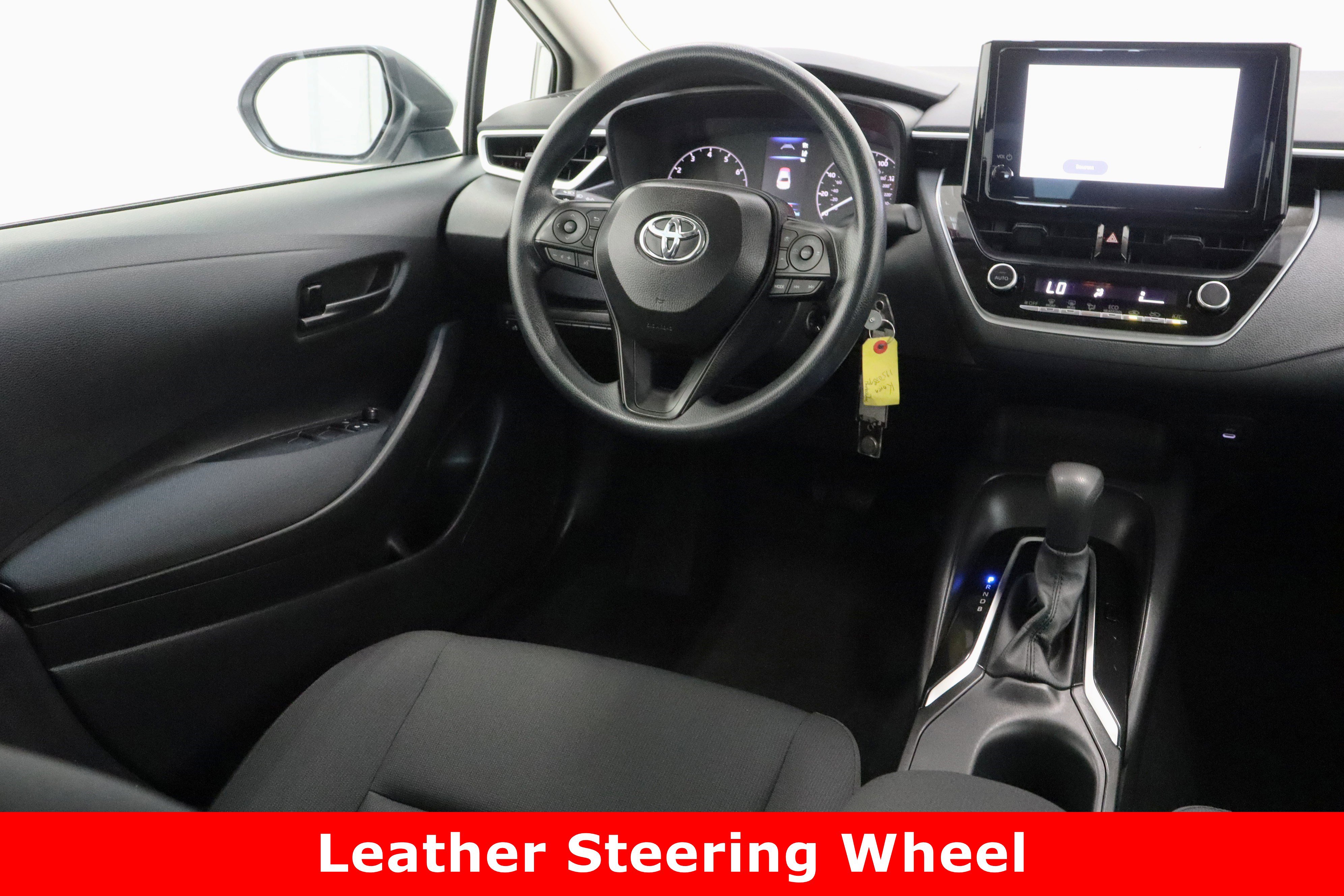 Certified 2025 Toyota Corolla LE image 27