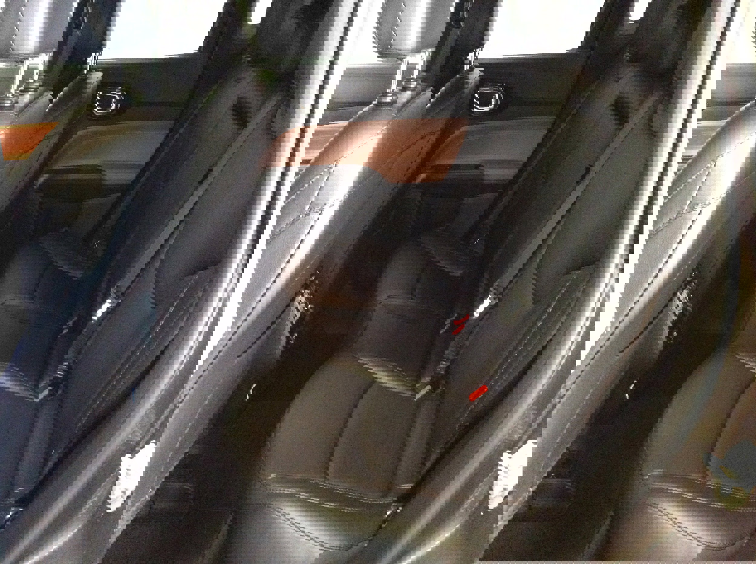 Used 2024 Jeep Compass Limited image 33