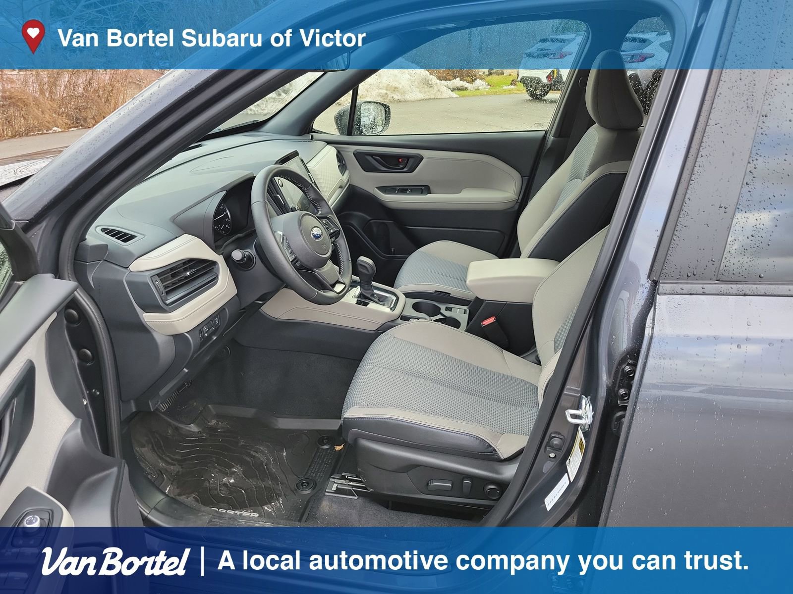 Used 2025 Subaru Forester Premium image 13