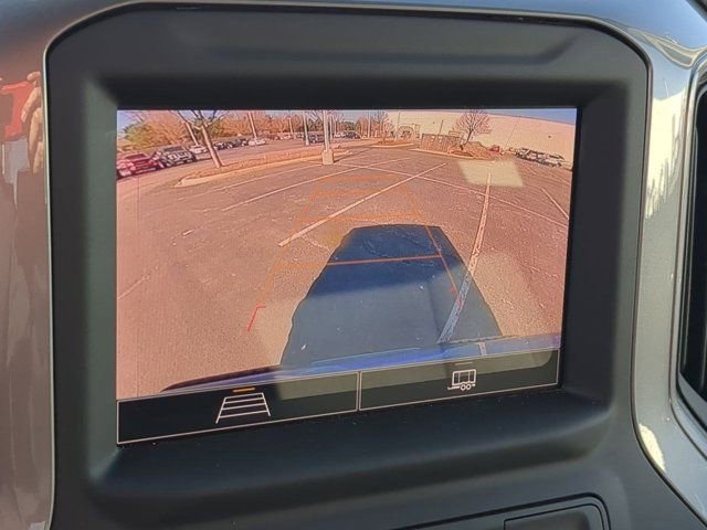 Used 2022 Chevrolet Silverado 1500 Custom image 12