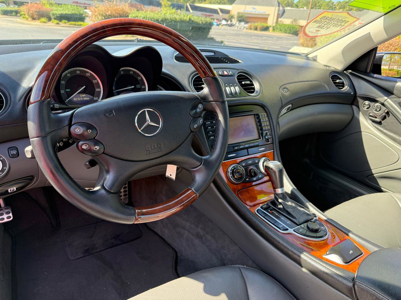 Used 2006 Mercedes-Benz SL 500 image 8