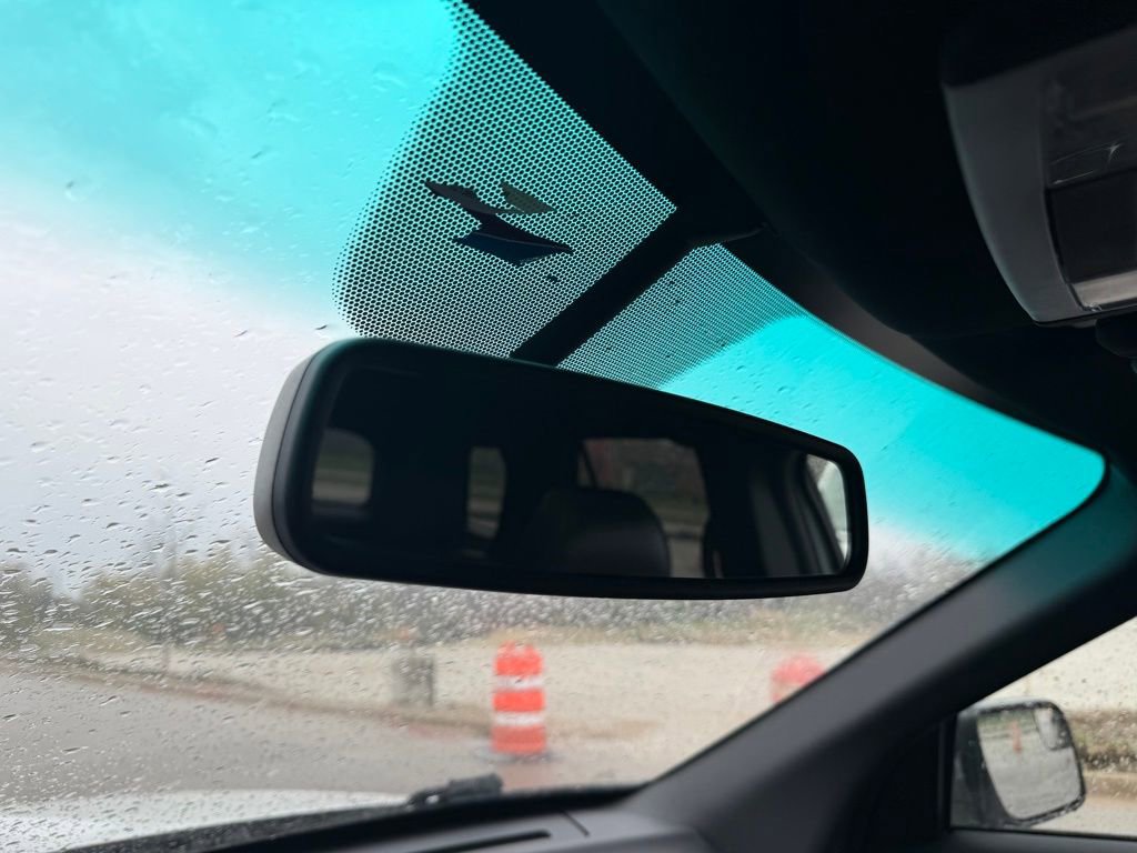 Used 2016 Ford Explorer XLT w/ Equipment Group 202A AWD/4WD image 24