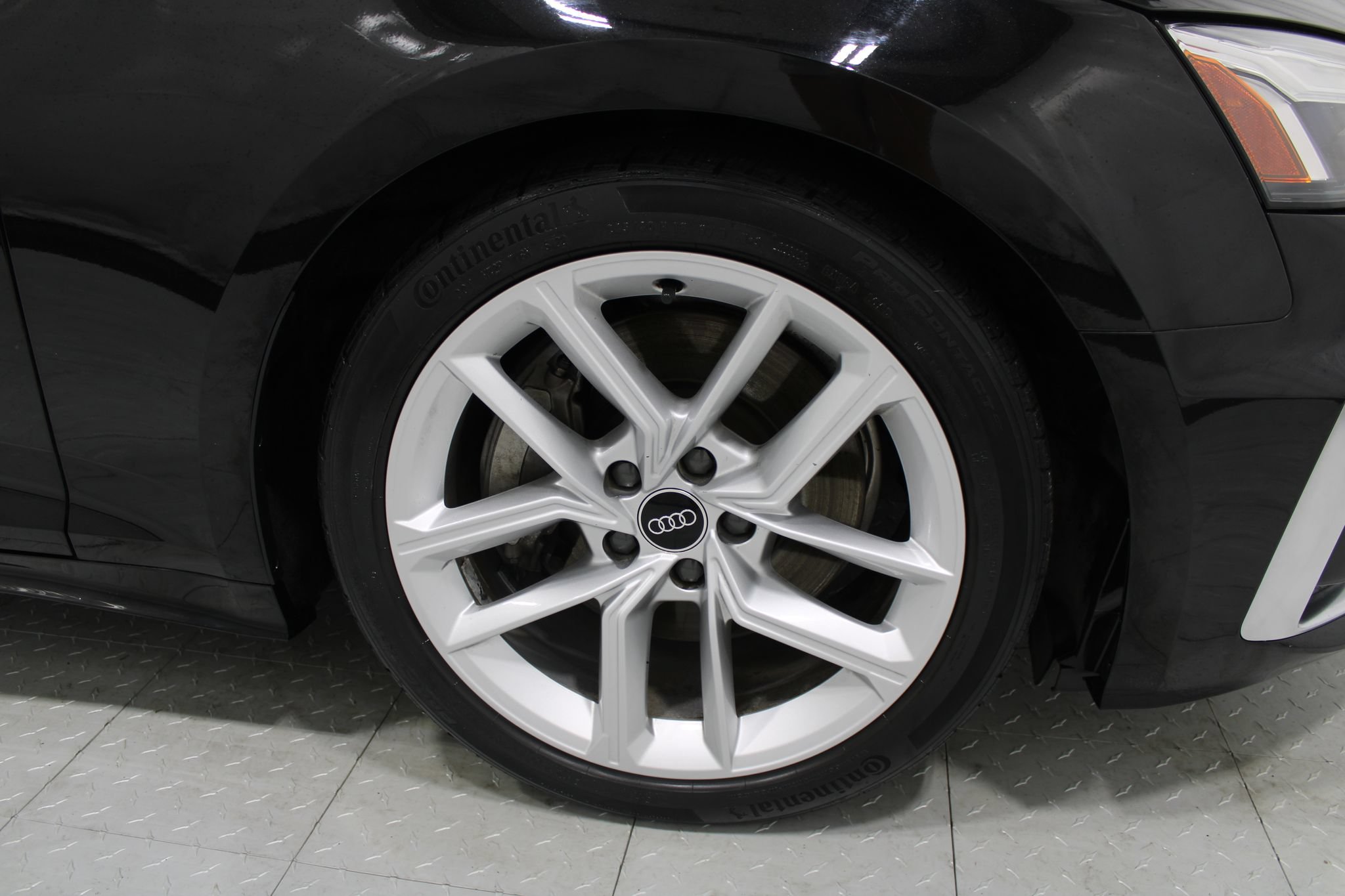 Used 2023 Audi A5 2.0T Premium Plus w/ Premium Plus AWD/4WD image 5