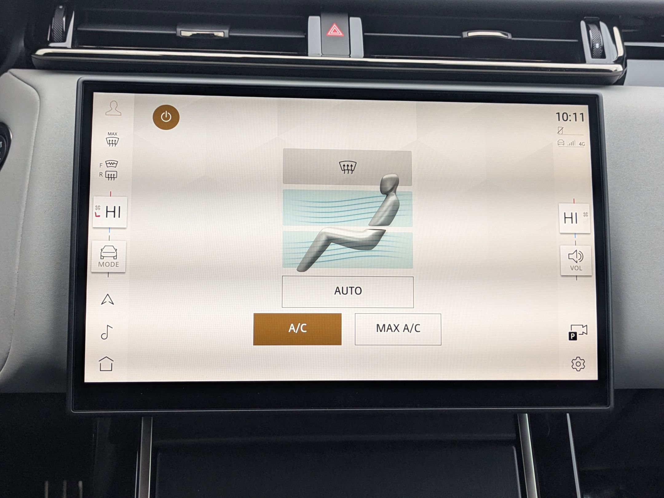 Certified 2026 Land Rover Range Rover Velar Dynamic SE image 13