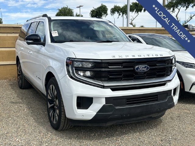 Used 2025 Ford Expedition Max Platinum w/ Driver's Package AWD/4WD image 5
