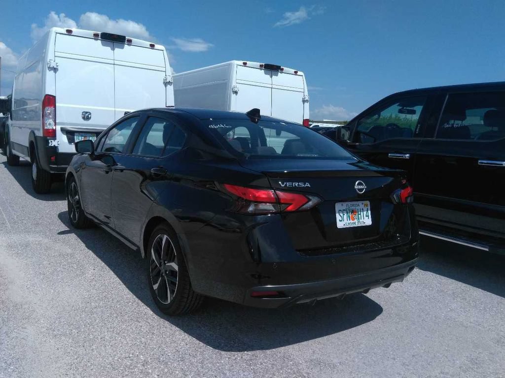Certified 2024 Nissan Versa SR FWD image 2