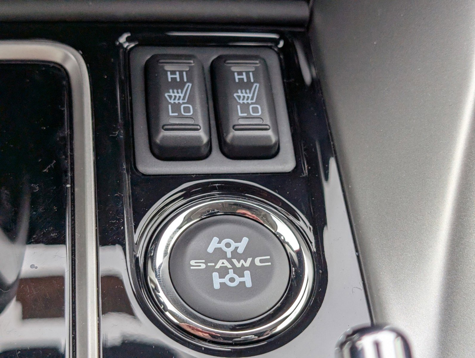 New 2025 Mitsubishi Eclipse Cross LE image 21