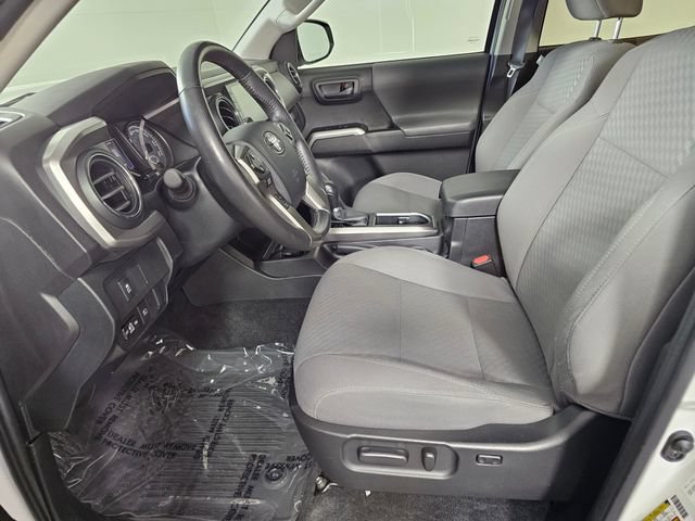 Used 2023 Toyota Tacoma SR5 w/ Technology Package AWD/4WD image 24