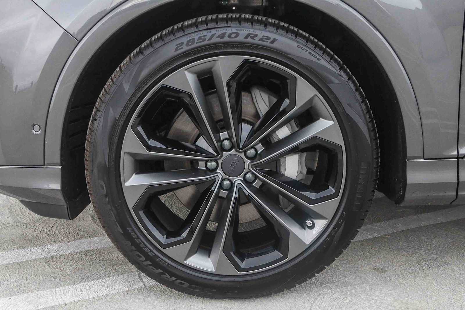 New 2026 Audi Q7 3.0T Premium Plus image 14