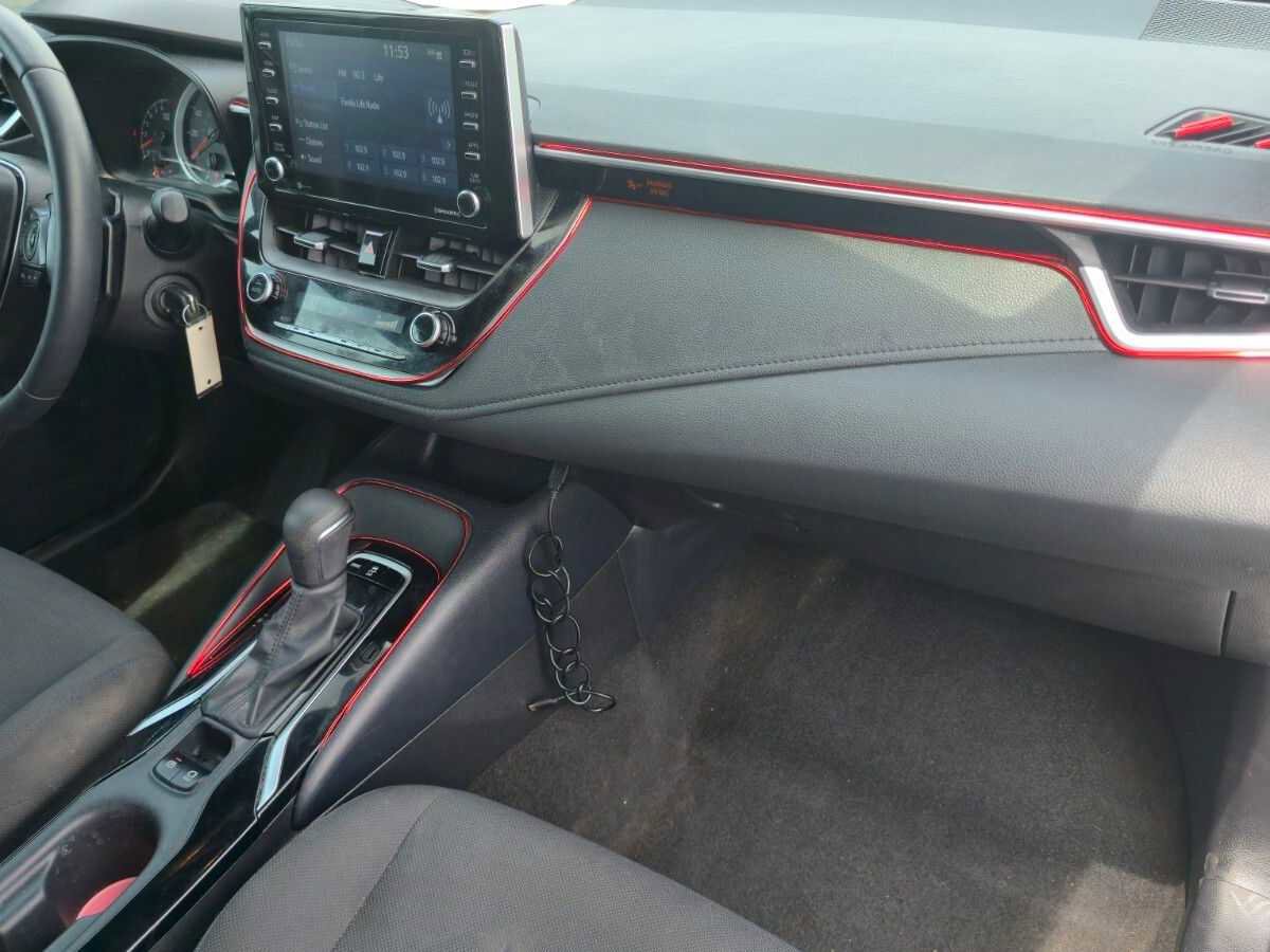 Used 2021 Toyota Corolla SE w/ Carpet Mat Package (TMS) image 15