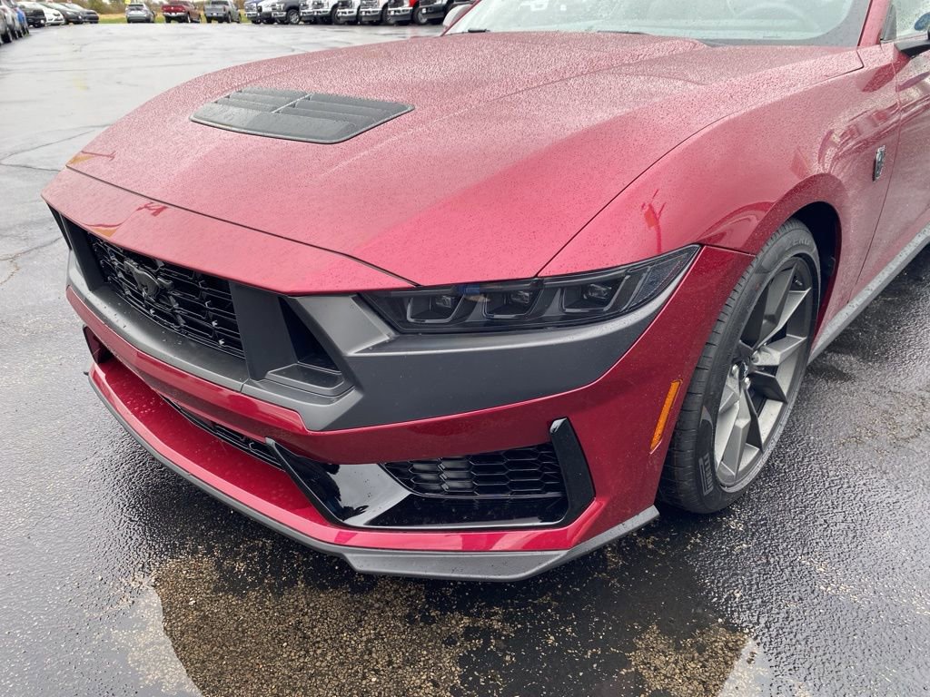 New 2025 Ford Mustang Dark Horse image 12