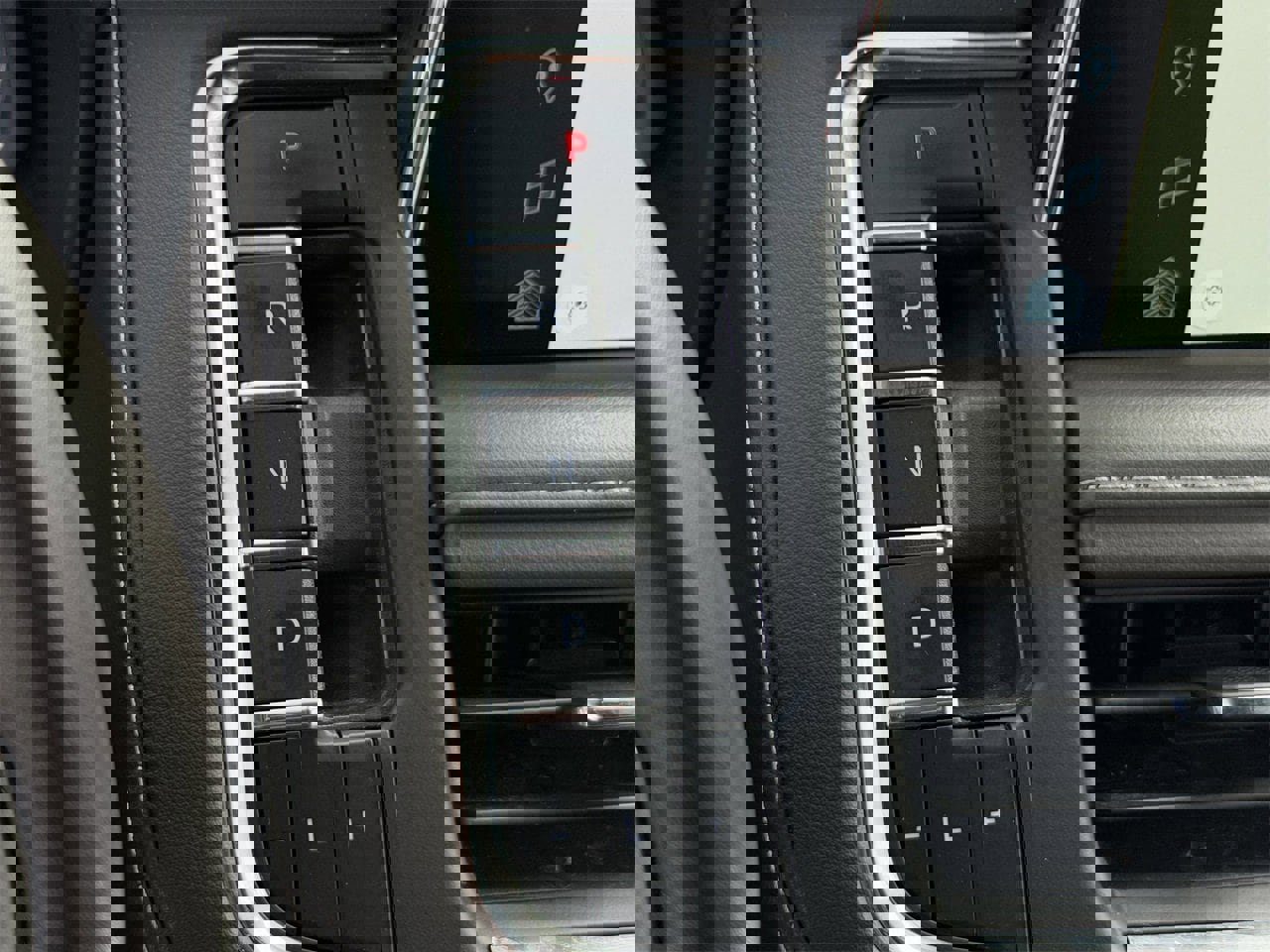 Certified 2024 Chevrolet Tahoe LT image 21