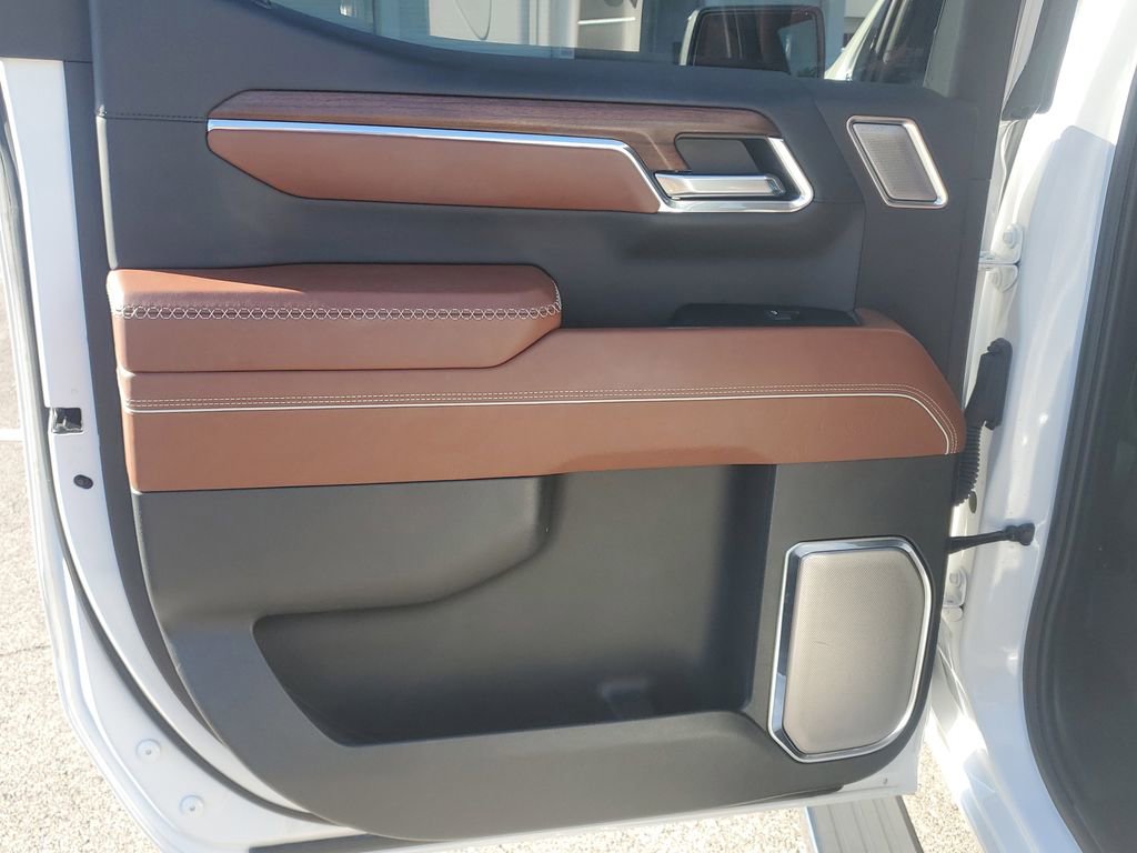 Used 2024 GMC Sierra 1500 Denali Ultimate AWD/4WD image 13