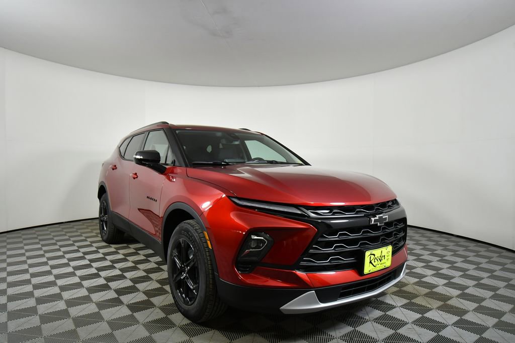 New 2026 Chevrolet Blazer LT w/ Midnight/Sport Edition AWD/4WD image 8