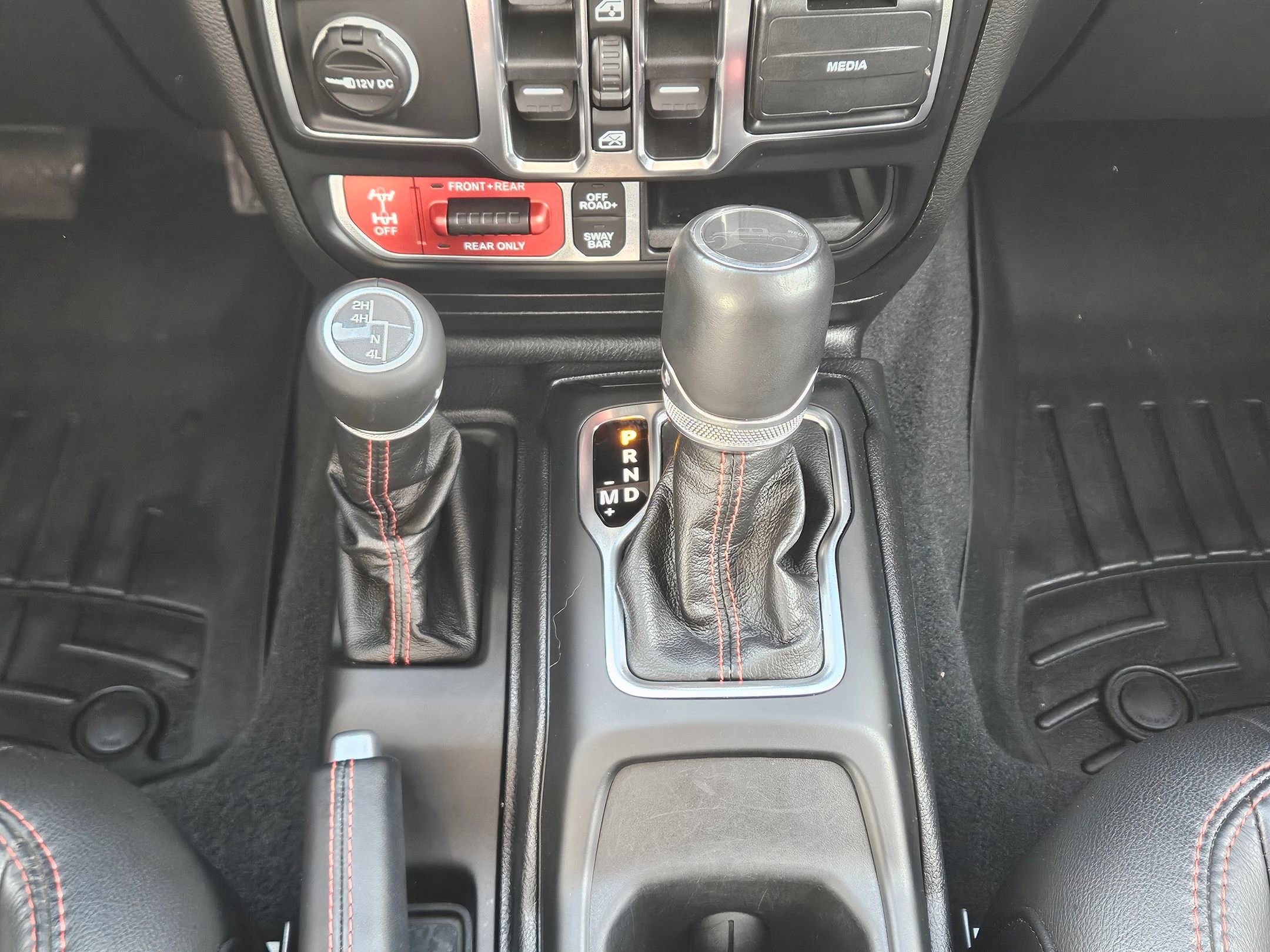 Used 2020 Jeep Gladiator Rubicon image 13