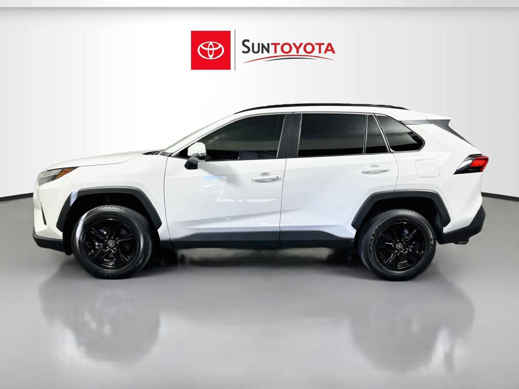 Used 2025 Toyota RAV4 XLE FWD image 6