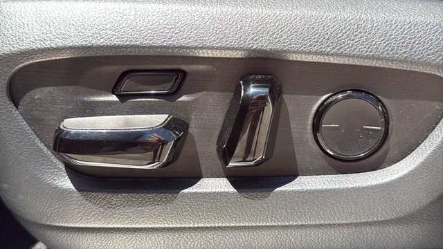 Used 2024 Lexus GX 550 AWD/4WD image 55