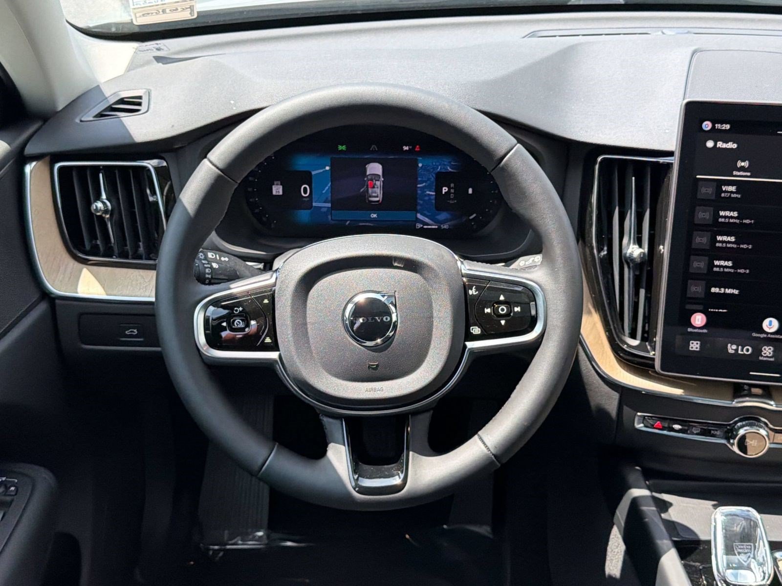 New 2026 Volvo XC60 B5 Plus w/ Climate Package AWD/4WD image 15