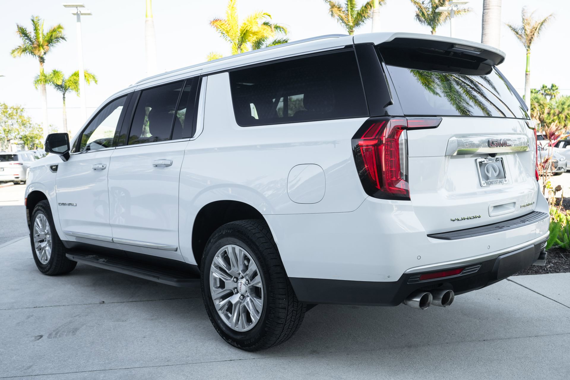 Used 2024 GMC Yukon XL Denali image 22